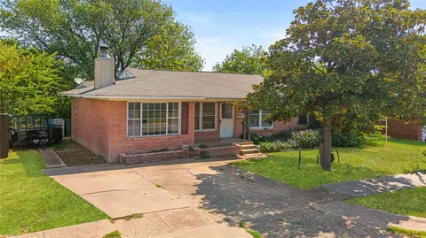 106 Joe White St, Rockwall, TX 75087