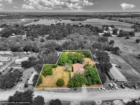 163 Lonely Pine Rd, Waco, TX 76708 photo 2