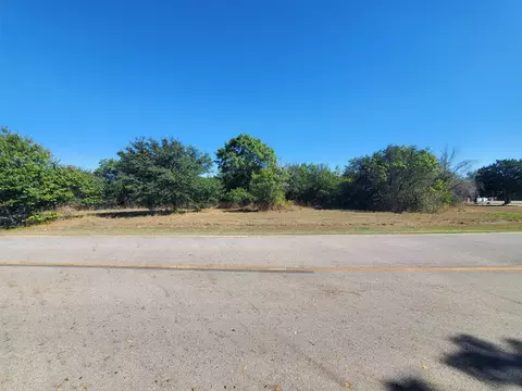 8631 Retreat Blvd, Cleburne, TX 76033