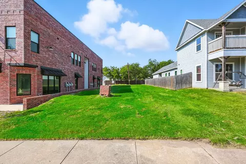 205 E 5th St, Ferris, TX 75125 photo 16