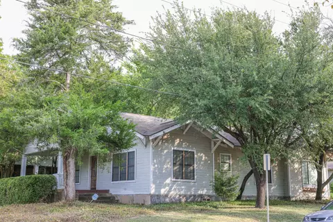 700 N Beacon St, Dallas, TX 75214