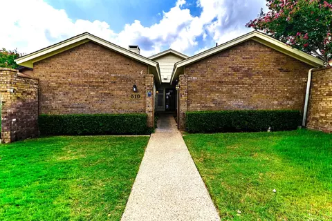 510 Fountainwood Dr, Arlington, TX 76012
