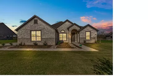 390 Brown Rd, Leonard, TX 75452
