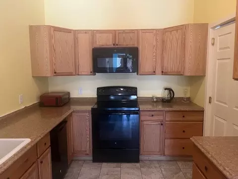 Kitchen - 455 Fm 71, Commerce, TX 75428 photo 2 of 2