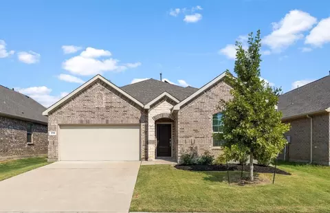 1705 Roadrunner Dr, Little Elm, TX 75068