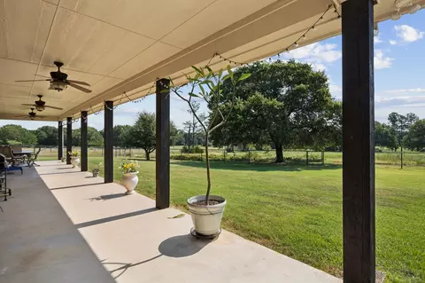 Exterior - 676 Mcvoid Rd, Springtown, TX 76082 photo 3 of 9