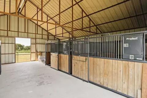 Other - 676 Mcvoid Rd, Springtown, TX 76082 photo 8 of 9