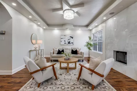 Living - 805 E Grubb Dr, Mesquite, TX 75149 photo 4 of 7