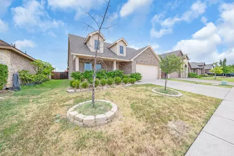 216 Sunny Corner Rd, Royse City, TX 75189