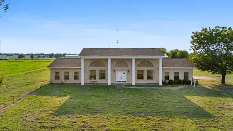 345 N Fm 1138, Nevada, TX 75173