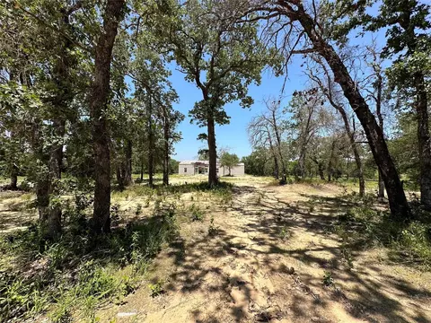 5017 Willow Oak Ct, Poolville, TX 76487
