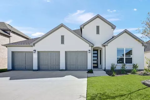 411 Chatham St, Oak Point, TX 75068