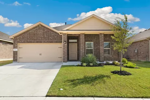 8508 Big Apple Dr, Fort Worth, TX 76179