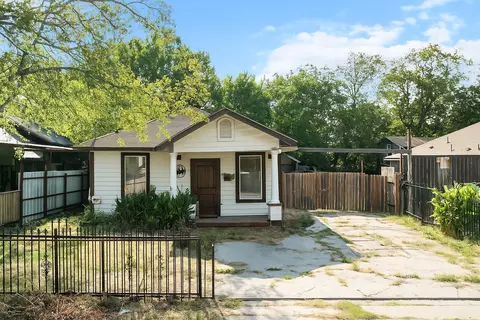 715 Ezekial Ave, Dallas, TX 75217