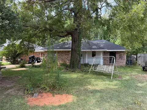 4558 Pine Crest Dr, Haughton, LA 71037