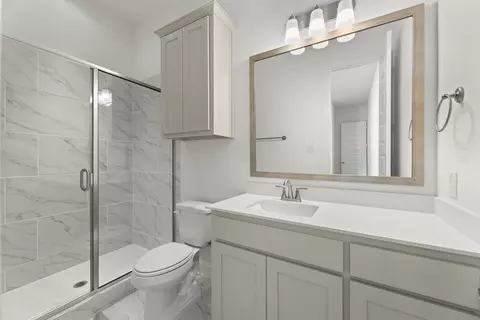 Bath - 2006 Wickersham Rd, Rockwall, TX 75087 photo 5 of 6