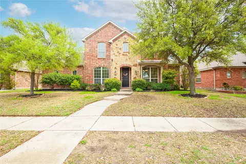 7014 Handen Dr, Rowlett, TX 75089