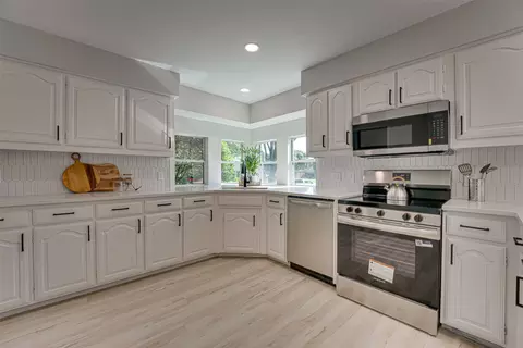 3628 Solarium Pl, Plano, TX 75075