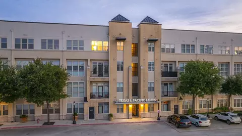 201 W Lancaster Ave #114, Fort Worth, TX 76102