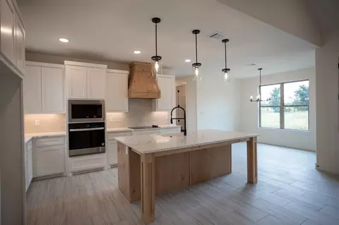 Kitchen - 3080 Willow Rd, Celeste, TX 75423 photo 1 of 3