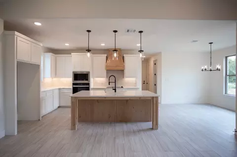 Kitchen - 3080 Willow Rd, Celeste, TX 75423 photo 2 of 3