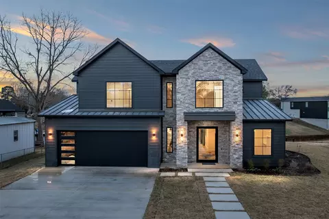 217 Autumn Wood Trl, Gun Barrel City, TX 75156