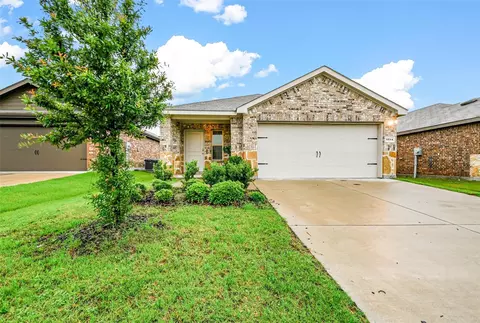 1214 Delmita Dr, Forney, TX 75126