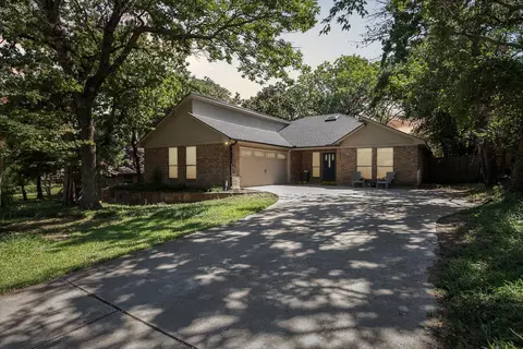 223 Pebble Beach Dr, Trophy Club, TX 76262