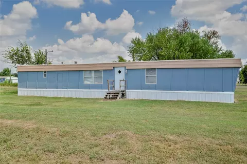 7000 Jan Ln, Joshua, TX 76058