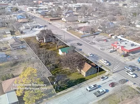 400 S Broad St, Saint Jo, TX 76265