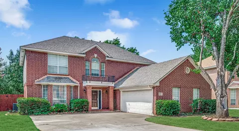 4326 Vine Ridge Ct, Arlington, TX 76017