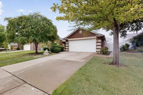 7228 Denver City Dr, Fort Worth, TX 76179