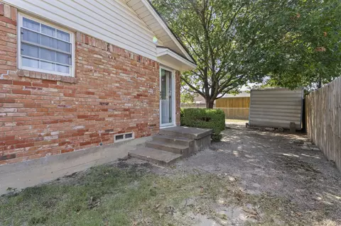 Exterior - 4518 Moler St, Dallas, TX 75211 photo 8 of 8
