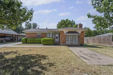 4518 Moler St, Dallas, TX 75211