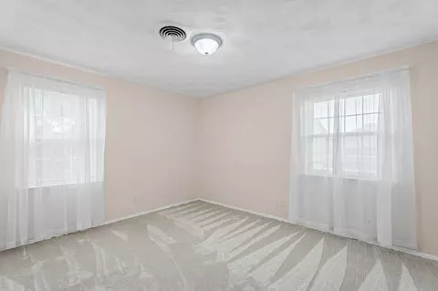 Bedroom - 4518 Moler St, Dallas, TX 75211 photo 3 of 6