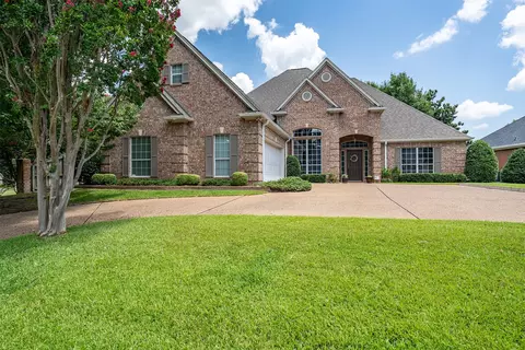 5231 Glen Abbey Ln, Tyler, TX 75703