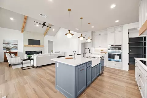 4541 Swenson Ranch Rd, Waxahachie, TX 75165