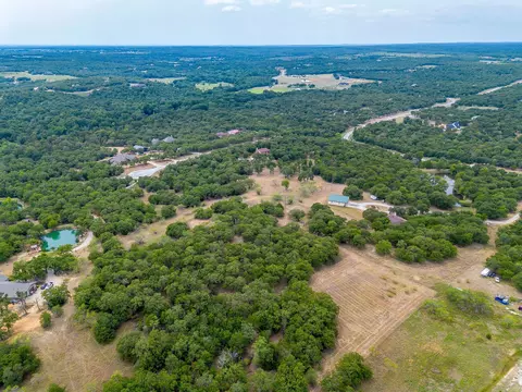 205 Pheasant Run, Sunset, TX 76270 photo 26