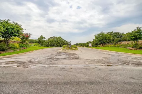205 Pheasant Run, Sunset, TX 76270 photo 11
