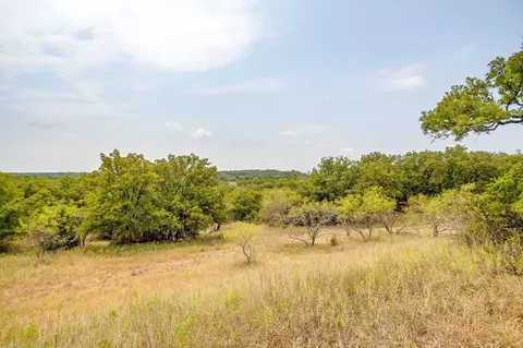 205 Pheasant Run, Sunset, TX 76270 photo 6