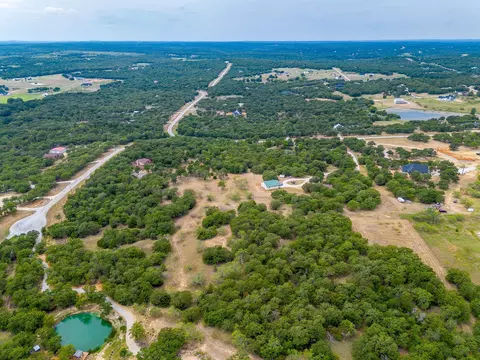 205 Pheasant Run, Sunset, TX 76270 photo 27
