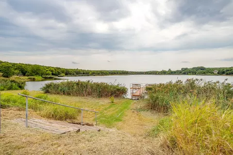205 Pheasant Run, Sunset, TX 76270 photo 18