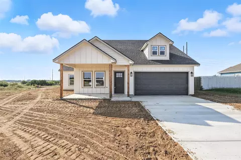 130 Rabbit Shadow Trl, Whitney, TX 76692