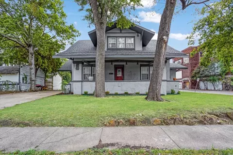 114 W King St, Sherman, TX 75090