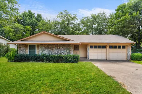 438 Parkview Dr, Duncanville, TX 75137
