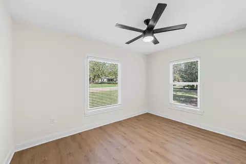 Bedroom - 3636 N 26th St, Waco, TX 76708 photo 3 of 4