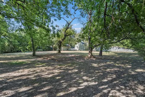 Exterior - 3636 N 26th St, Waco, TX 76708 photo 9 of 9