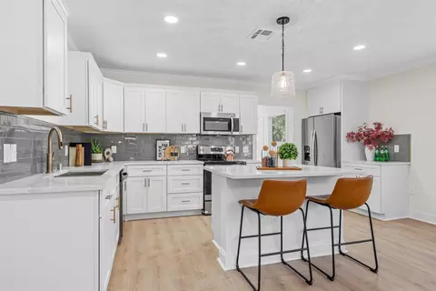 Kitchen - 3636 N 26th St, Waco, TX 76708 photo 3 of 8