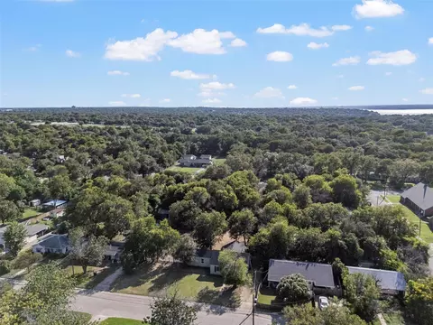 View/Area - 3636 N 26th St, Waco, TX 76708 photo 3 of 4