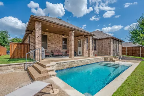 6709 Matador Ranch Rd, North Richland Hills, TX 76182